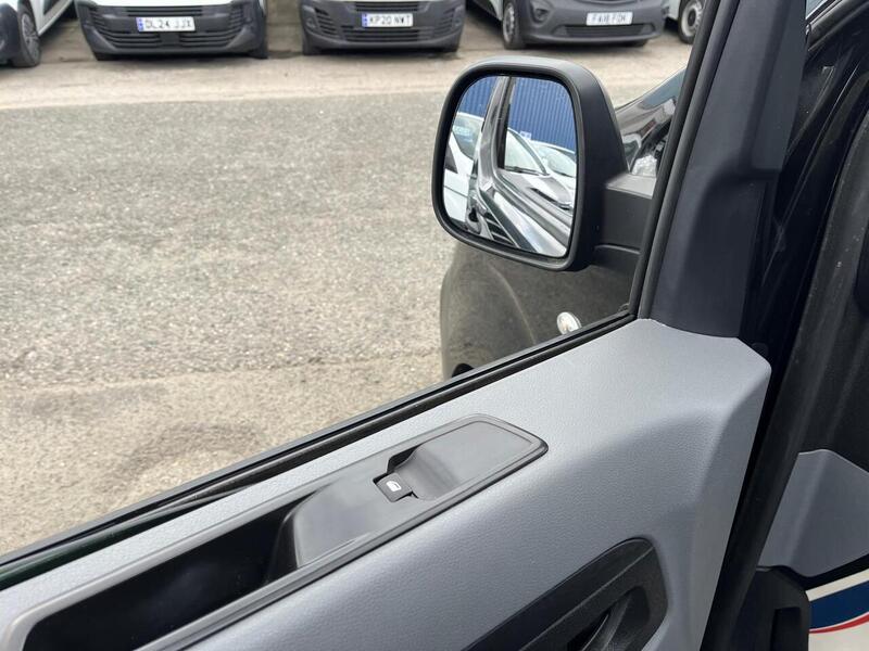 Peugeot Expert BlueHDi 1200 Professional - U15082