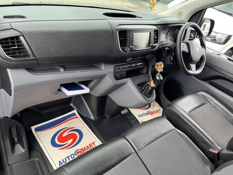 Peugeot Expert BlueHDi 1200 Professional - U15082