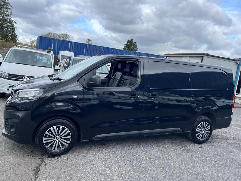 Peugeot Expert BlueHDi 1200 Professional - U15082