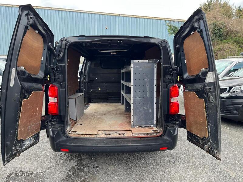 Peugeot Expert BlueHDi 1200 Professional - U15082