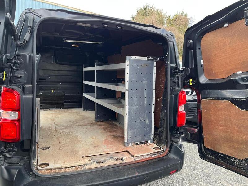 Peugeot Expert BlueHDi 1200 Professional - U15082