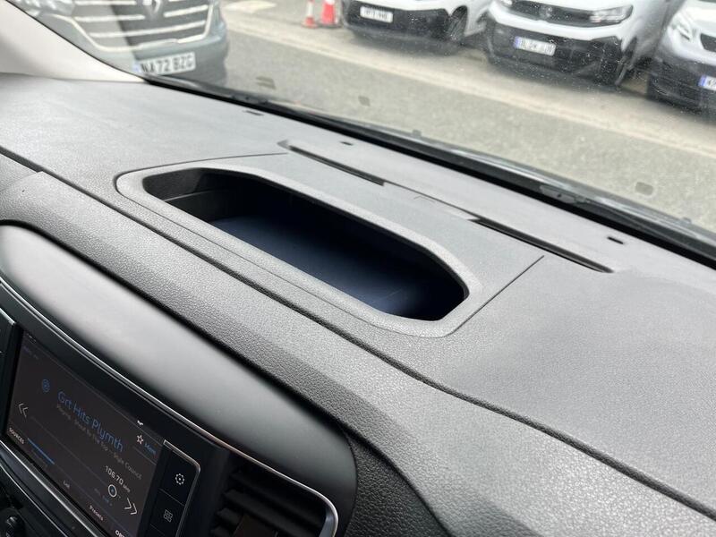 Peugeot Expert BlueHDi 1200 Professional - U15082