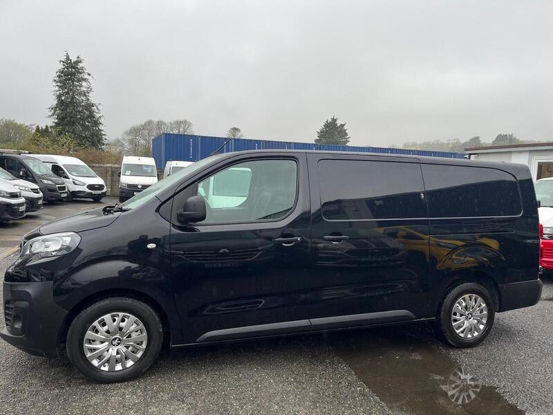 Peugeot Expert BlueHDi 1200 Professional - U15083