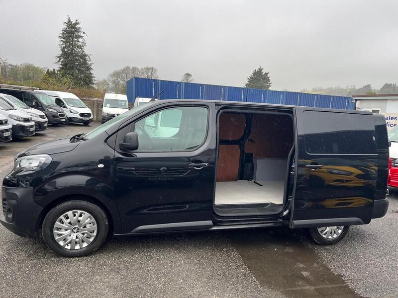 Peugeot Expert BlueHDi 1200 Professional - U15083