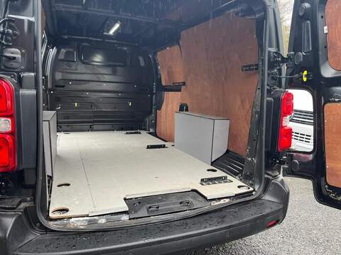 Peugeot Expert BlueHDi 1200 Professional - U15083