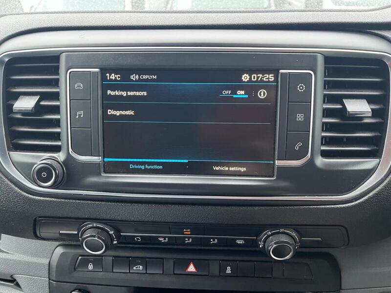Peugeot Expert BlueHDi 1200 Professional - U15083