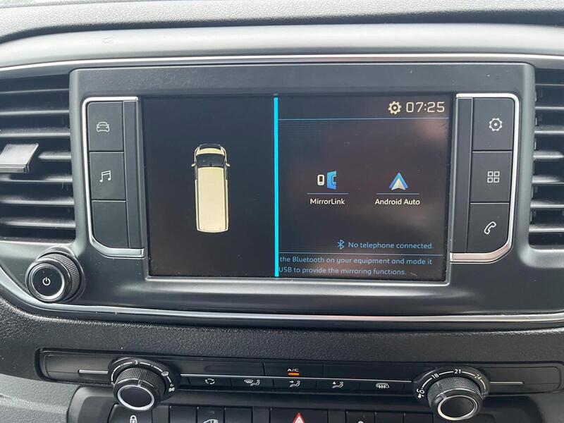 Peugeot Expert BlueHDi 1200 Professional - U15083