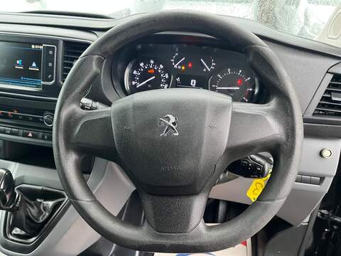 Peugeot Expert BlueHDi 1200 Professional - U15083