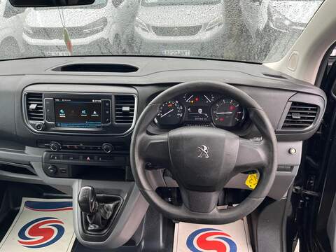 Peugeot Expert BlueHDi 1200 Professional - U15083