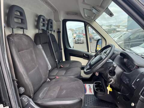 Peugeot Boxer BlueHDi 333 Professional - U15085