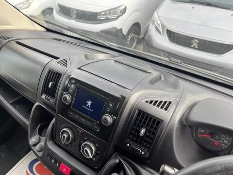 Peugeot Boxer BlueHDi 333 Professional - U15085