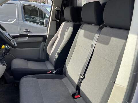 Volkswagen Transporter TDI T32 BlueMotion Tech Startline - U15086