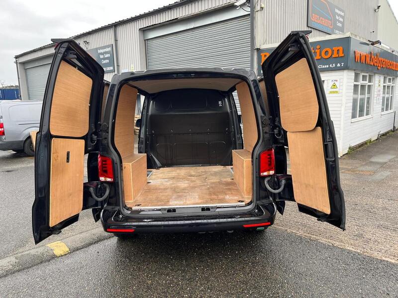 Volkswagen Transporter TDI T28 Startline - U15088