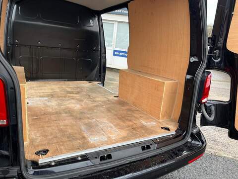 Volkswagen Transporter TDI T28 Startline - U15088