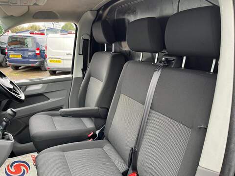 Volkswagen Transporter TDI T28 Startline - U15088