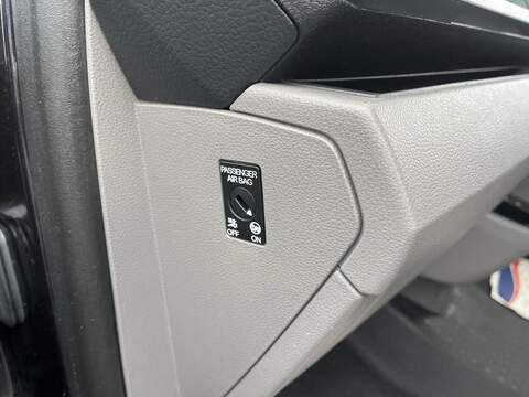 Volkswagen Transporter TDI T28 Startline - U15088
