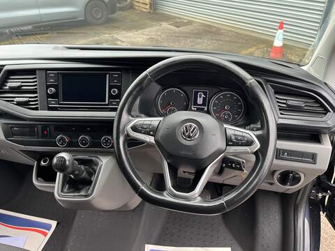 Volkswagen Transporter TDI T28 Startline - U15088