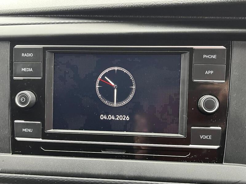 Volkswagen Transporter TDI T28 Startline - U15088