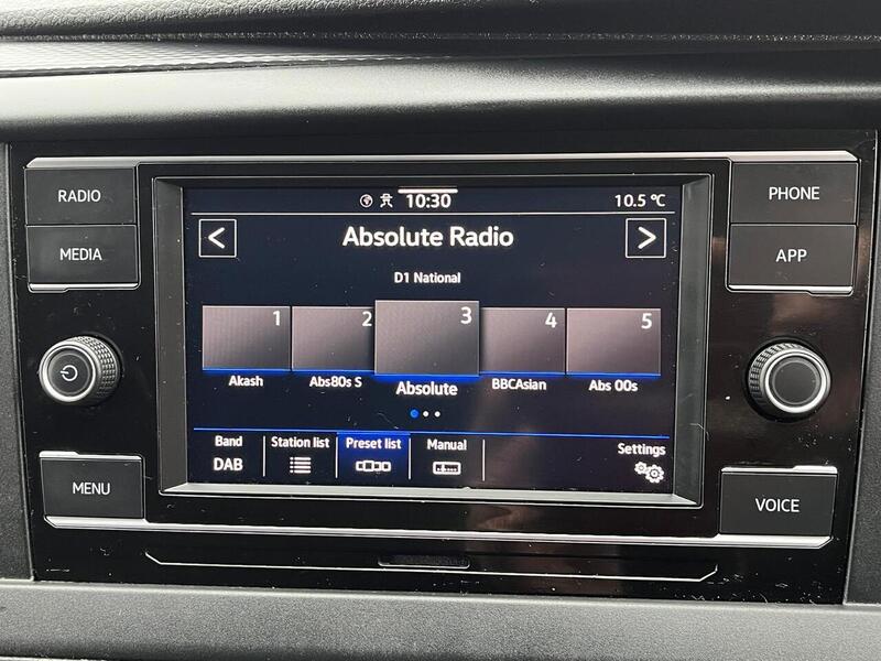 Volkswagen Transporter TDI T28 Startline - U15088