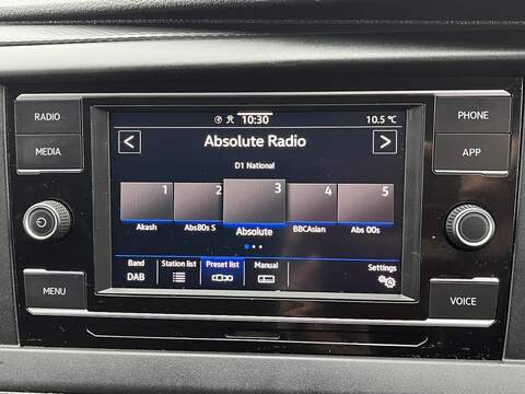 Volkswagen Transporter TDI T28 Startline - U15088
