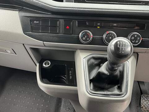 Volkswagen Transporter TDI T28 Startline - U15088