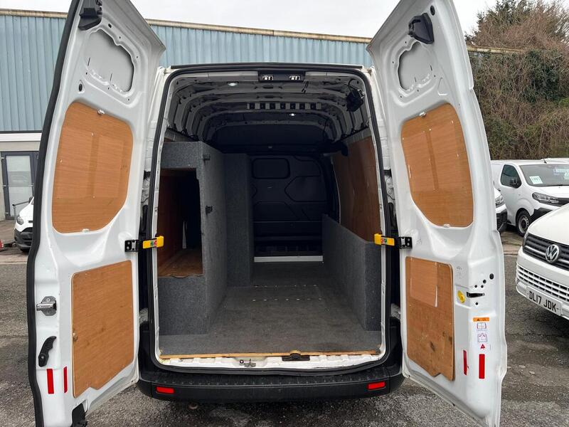 Ford Transit Custom 300 EcoBlue Leader - U15097