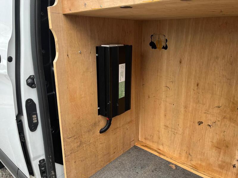 Ford Transit Custom 300 EcoBlue Leader - U15097