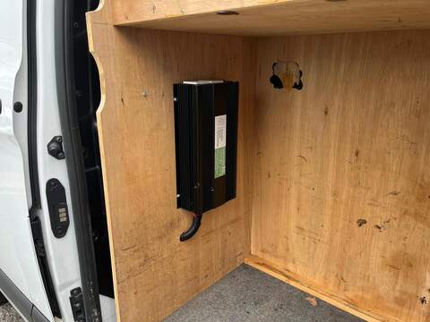 Ford Transit Custom 300 EcoBlue Leader - U15097