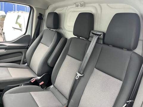 Ford Transit Custom 300 EcoBlue Leader - U15097