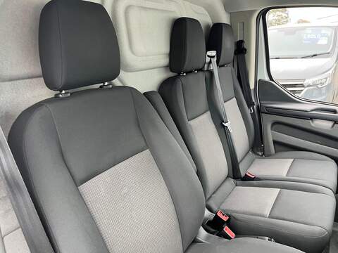 Ford Transit Custom 300 EcoBlue Leader - U15097