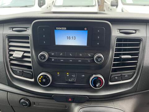 Ford Transit Custom 300 EcoBlue Leader - U15097