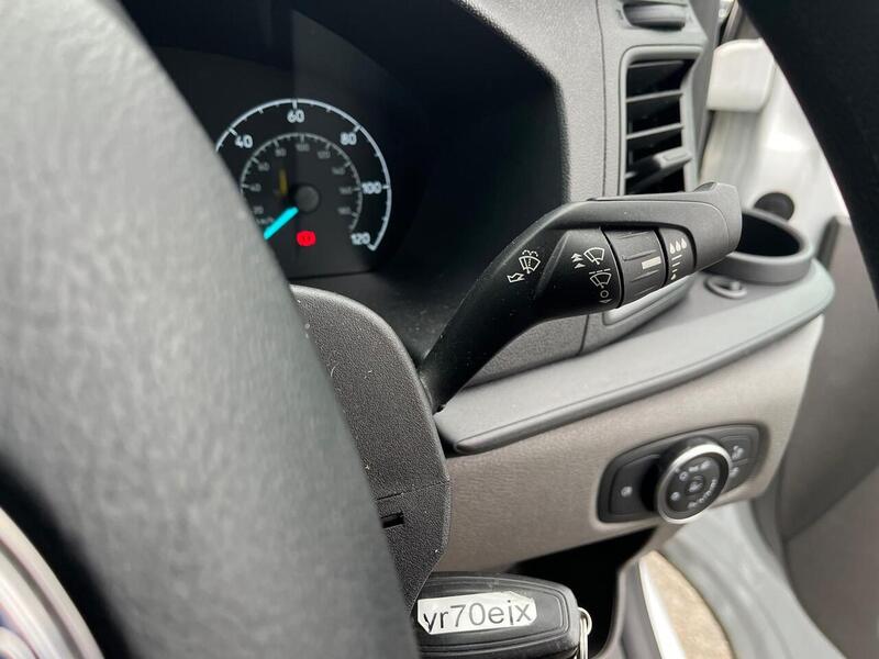 Ford Transit Custom 300 EcoBlue Leader - U15097