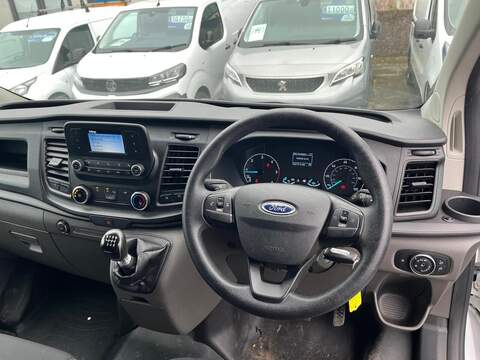 Ford Transit Custom 300 EcoBlue Leader - U15097