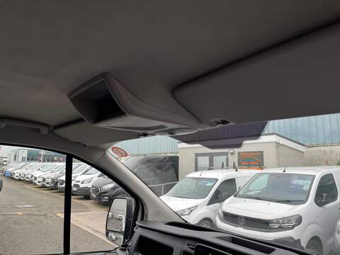 Ford Transit Custom 300 EcoBlue Leader - U15097