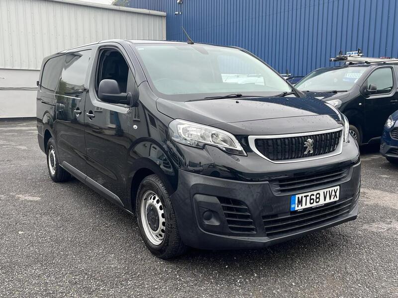Peugeot Expert BlueHDi 1200 Professional - U15102