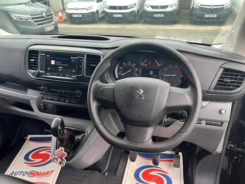 Peugeot Expert BlueHDi 1200 Professional - U15102