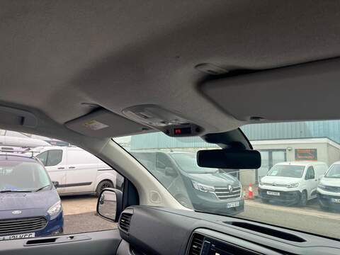Peugeot Expert BlueHDi 1200 Professional - U15102
