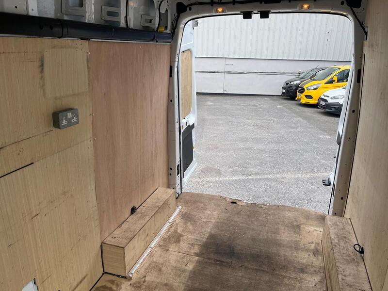 Ford Transit 350 EcoBlue Leader - U15106