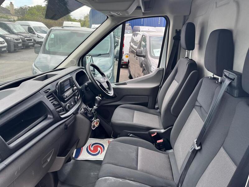 Ford Transit 350 EcoBlue Leader - U15106