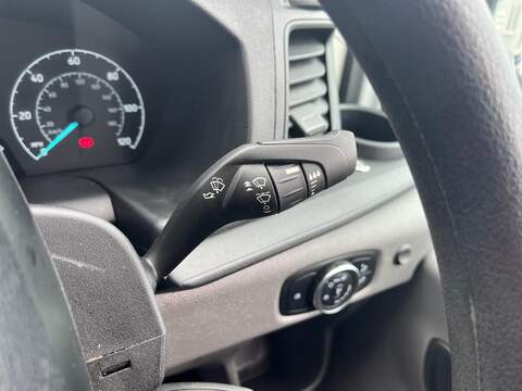 Ford Transit 350 EcoBlue Leader - U15106