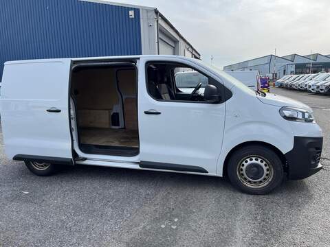 Vauxhall Vivaro Turbo D 2700 Dynamic - U15107