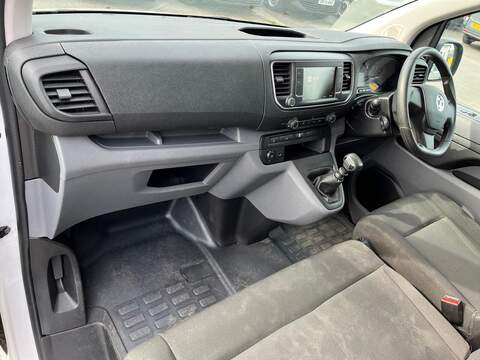 Vauxhall Vivaro Turbo D 2700 Dynamic - U15107