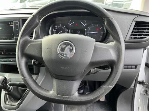 Vauxhall Vivaro Turbo D 2700 Dynamic - U15107