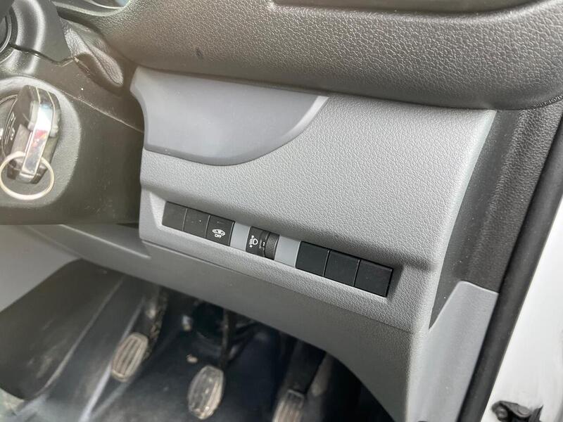 Vauxhall Vivaro Turbo D 2700 Dynamic - U15107