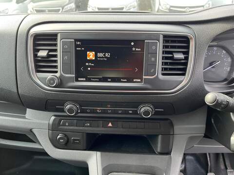 Vauxhall Vivaro Turbo D 2700 Dynamic - U15107