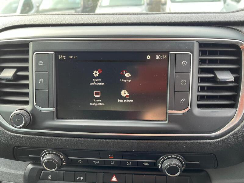 Vauxhall Vivaro Turbo D 2700 Dynamic - U15107