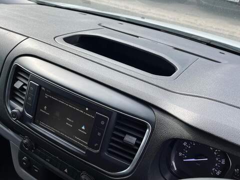 Vauxhall Vivaro Turbo D 2700 Dynamic - U15107