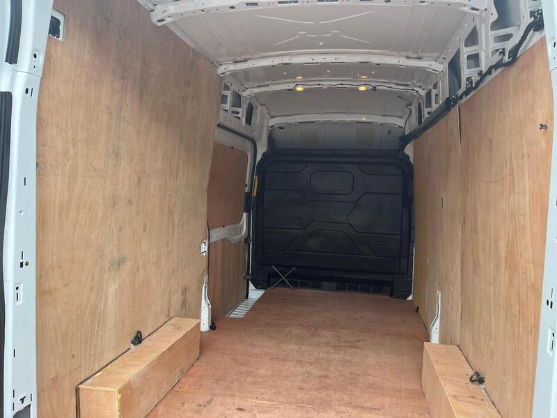 Ford Transit 350 EcoBlue Leader - U15110