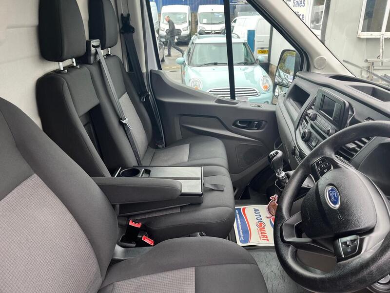 Ford Transit 350 EcoBlue Leader - U15110