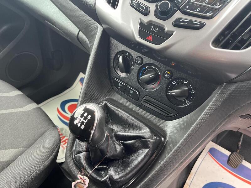 Ford Transit Connect TDCi 220 Trend - U15112